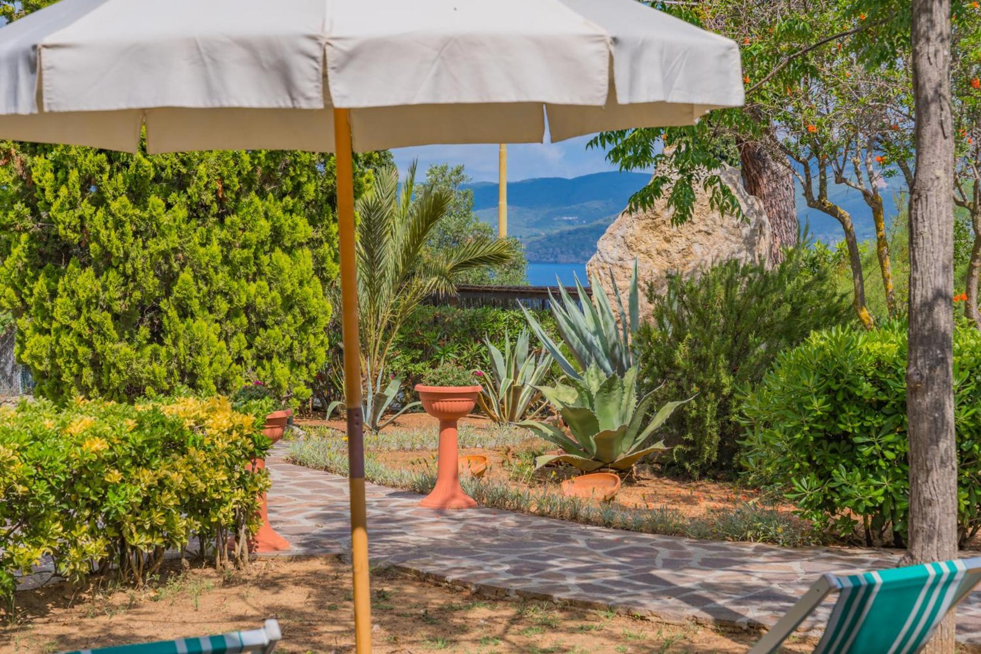 Residence Baia Delle Grazie Casa Morcone Dış mekan fotoğraf